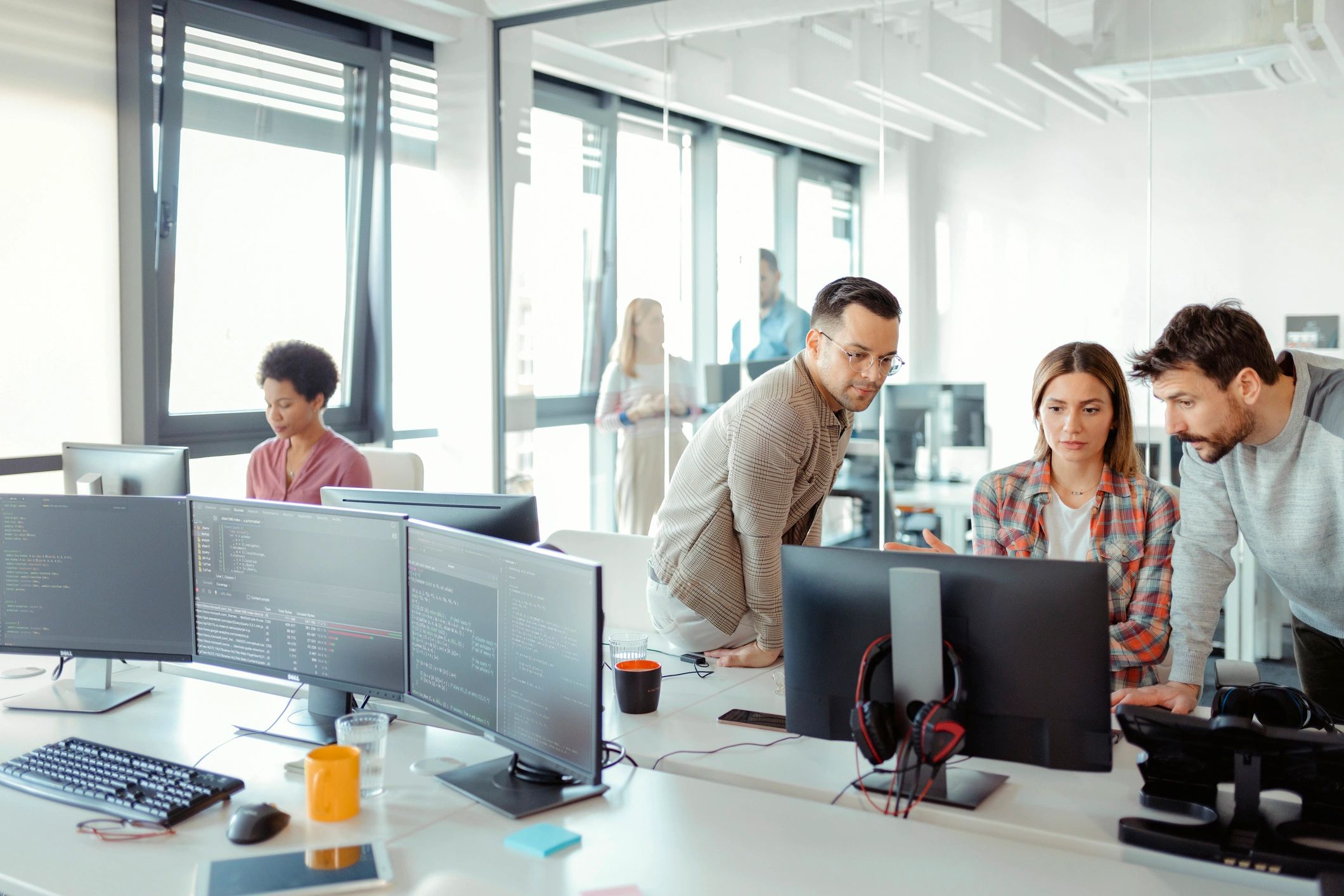 Coworkers collaborating in a shared office